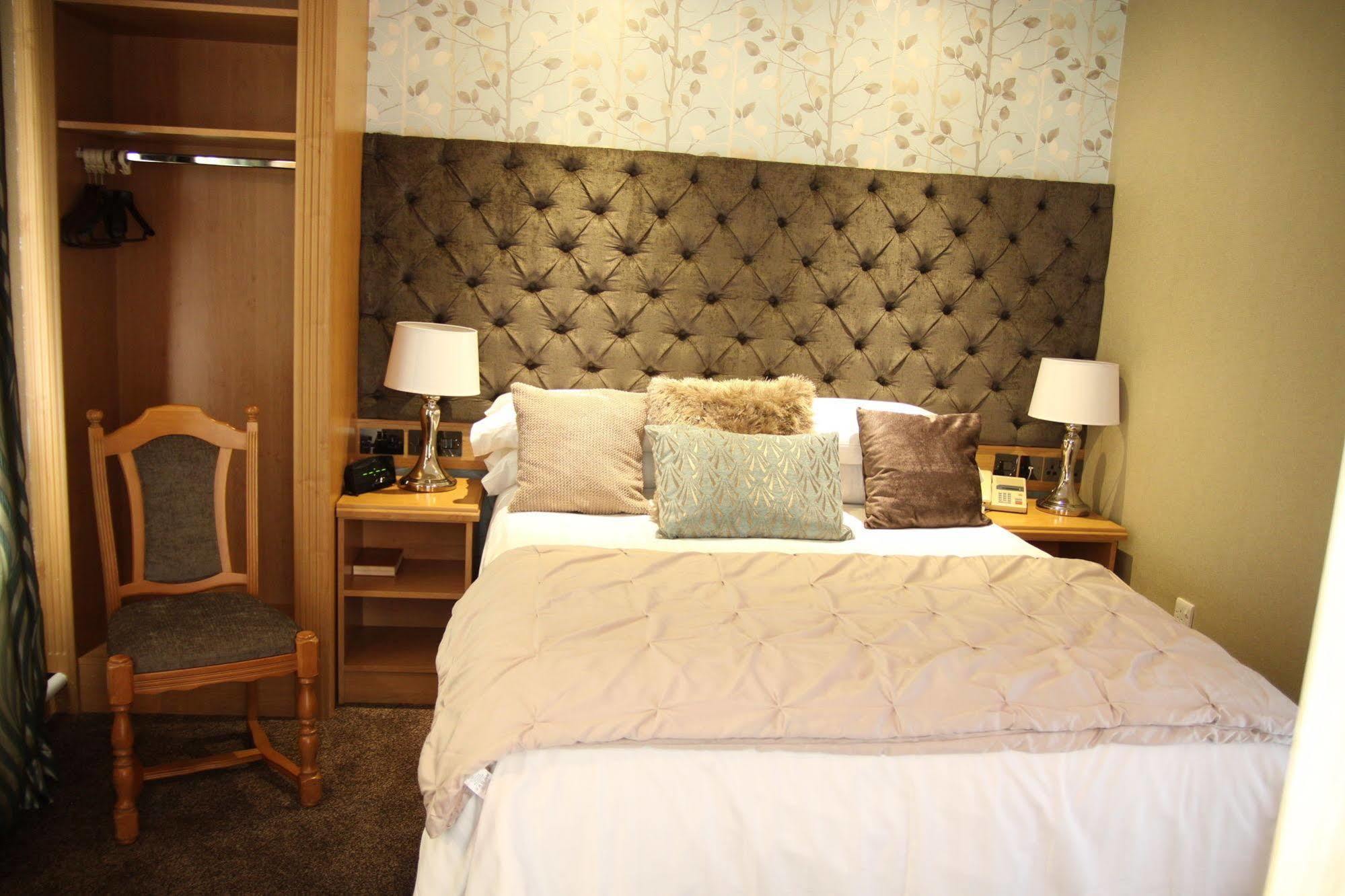 The Royal Hotel Cookstown Εξωτερικό φωτογραφία