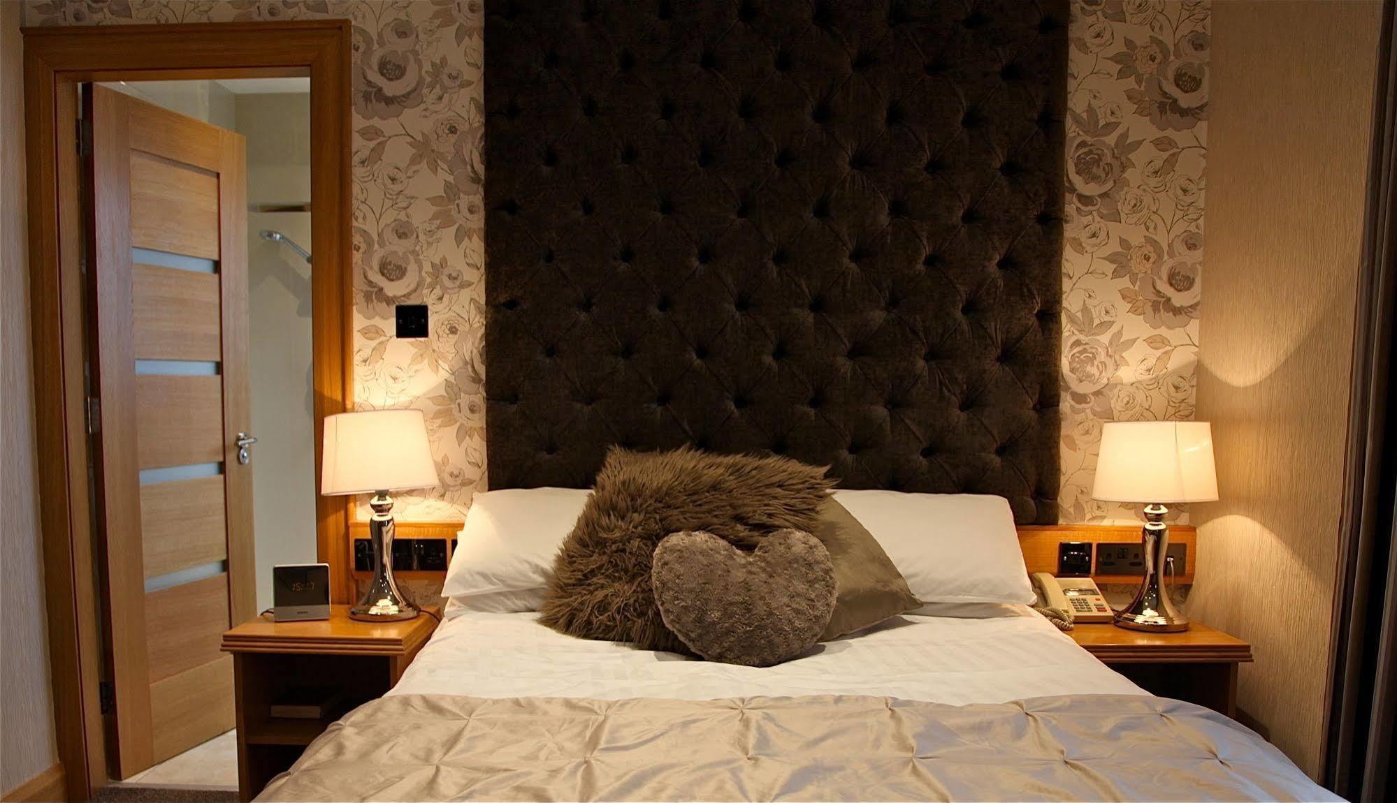 The Royal Hotel Cookstown Εξωτερικό φωτογραφία