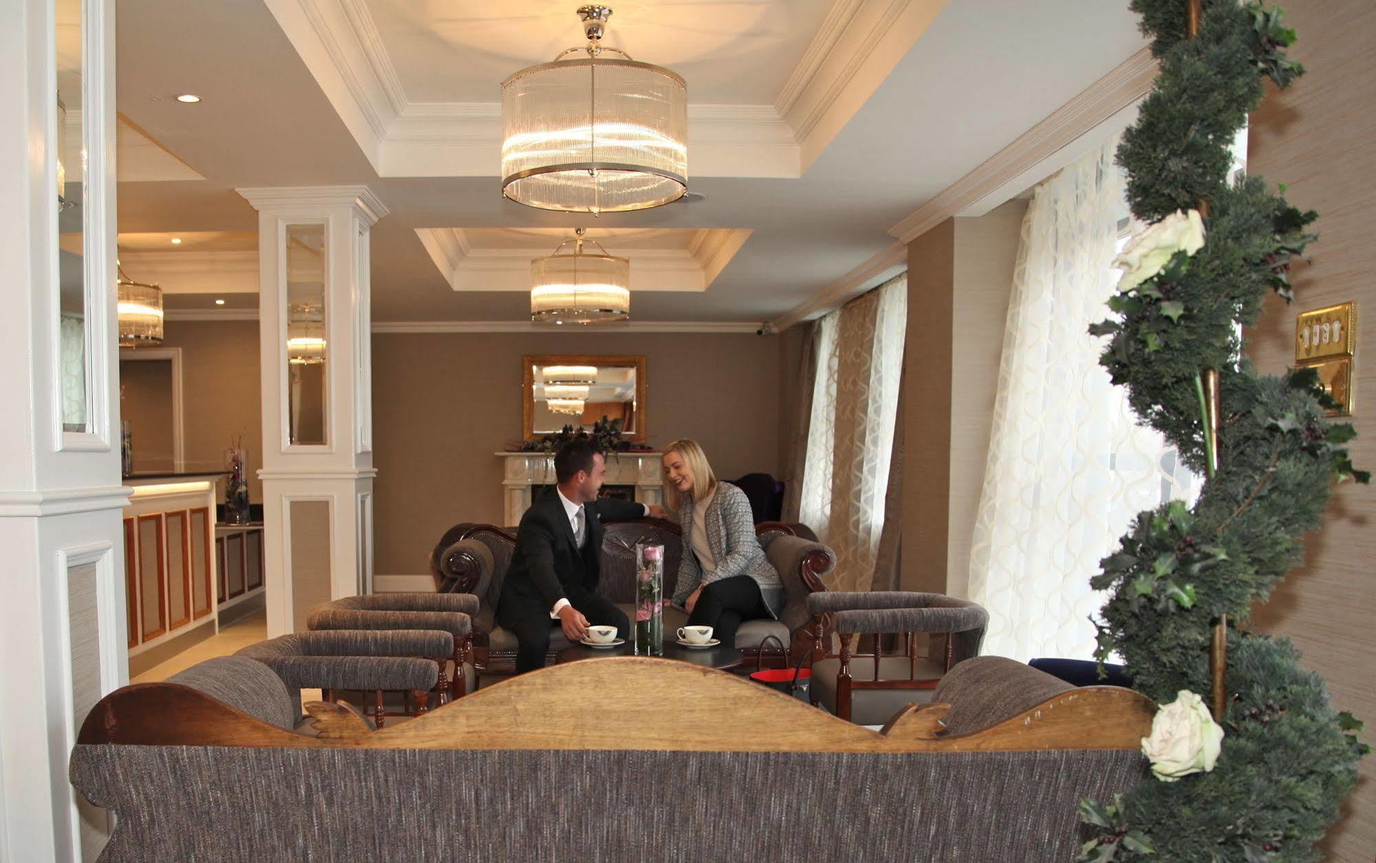 The Royal Hotel Cookstown Εξωτερικό φωτογραφία